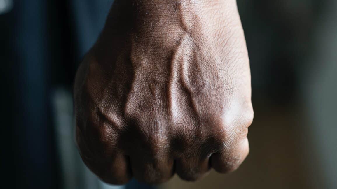 How to Manage Anger in a Relationship?